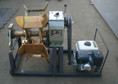 खरीदें 2016 New Style Cable Pulling  Wire Rope Winch Machine with Gasoline Engine Power online manufacture