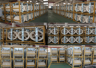 खरीदें Four Bundled Conductor Pulley Block Section Area Under 630mm2 Line Stringing With Nylon Wheel online manufacture