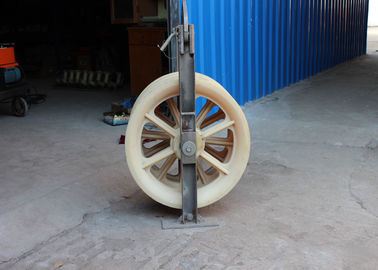 खरीदें Nylon Material Transmission Line Stringing Tools Pulley Block to Release the Wire online manufacture