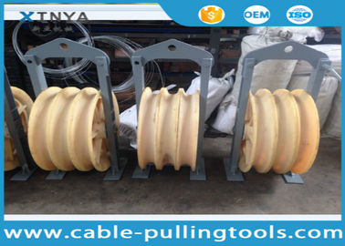 खरीदें 3 Sheave Conductor Pulley Stringing Pulley Block And Tackle Hoist With Nylon Wheel online manufacture