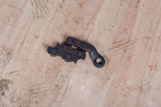 खरीदें 16-50mm2 वायर रोप तनाव के लिए 12 KN रेटेड लोड के साथ उच्च-शक्ति केबल खींचने का ग्रिप online manufacture