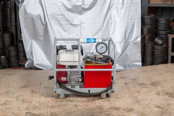 खरीदें 80 एमपीए गैसोलीन संचालित दो-चरण हाइड्रोलिक पंप online manufacture