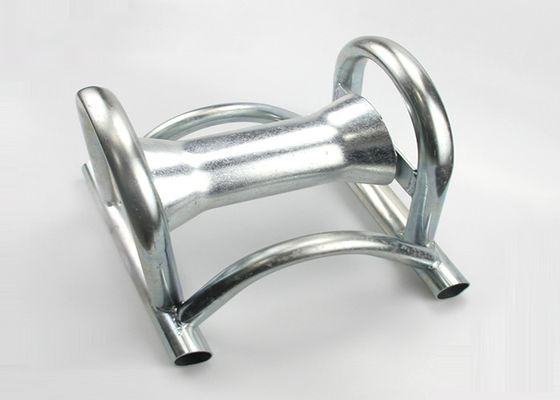 खरीदें कुशल केबल स्थापना के लिए 10KN नामित भार के साथ जस्ता-प्लेटेड स्टील ब्रिज-टाइप केबल रोलर online manufacture